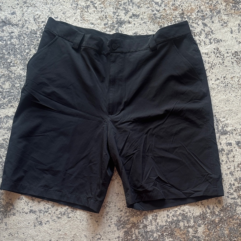 EUC Under Armour Black Bent Grass Tech Flex Golf Shorts--sz 40